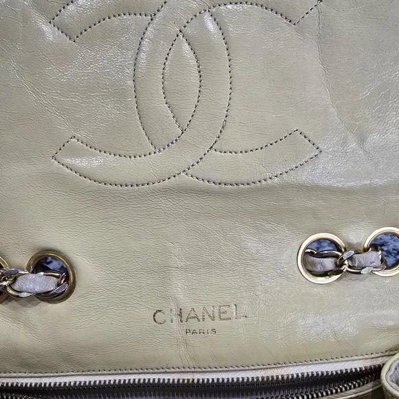 Chanel Quilted Lambskin Flap Bag - Picture 9 of 11